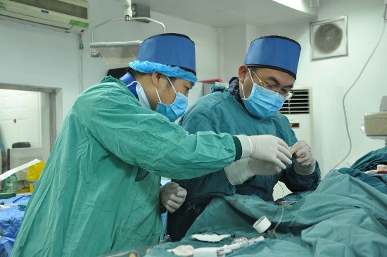 女子頭暈十年誤診為頸椎病，神經內科專家揭示真實病因